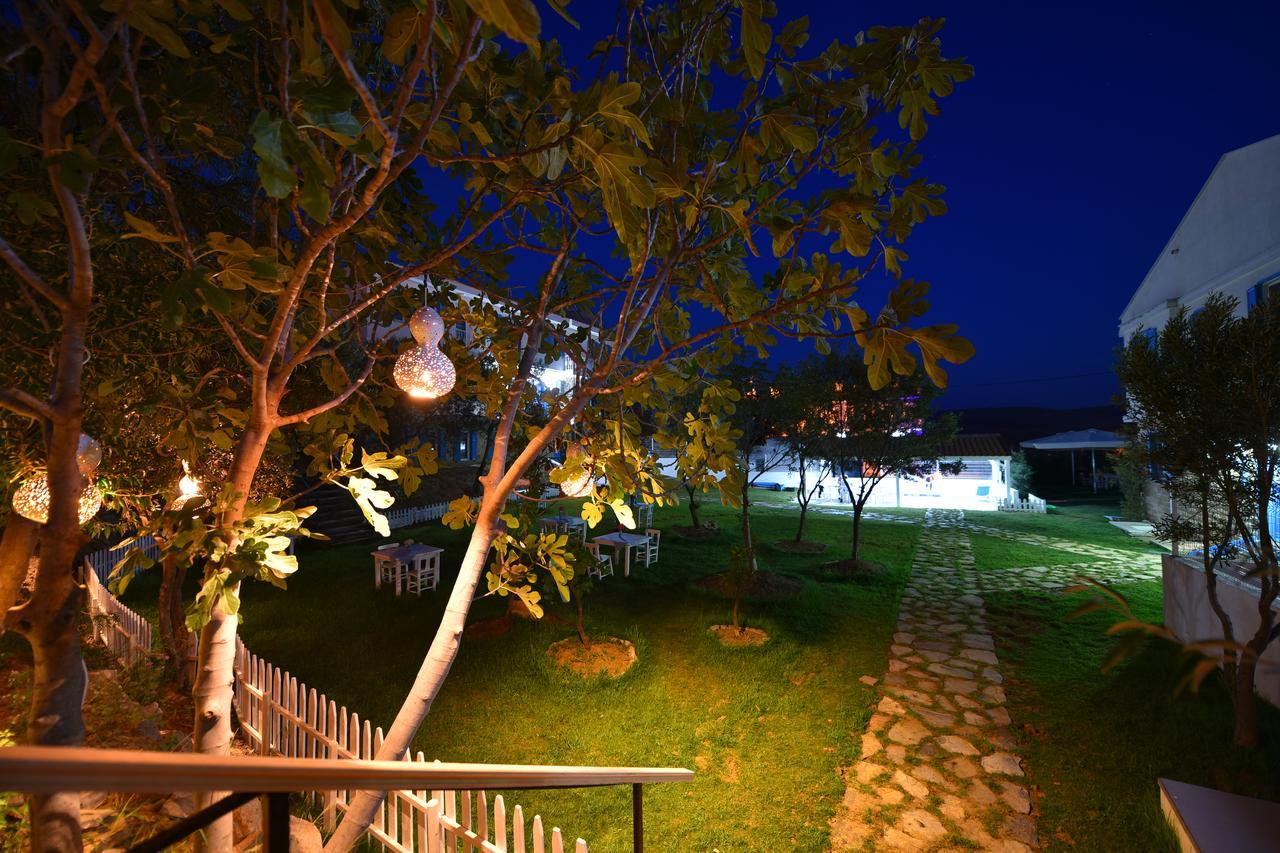 Garden Ada Hotel Bozcaada Extérieur photo